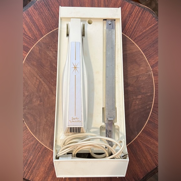Vintage Wallmount Lady Vanity Slicing dual Knife Stainless steel TESTED WORKING - Picture 1 of 13